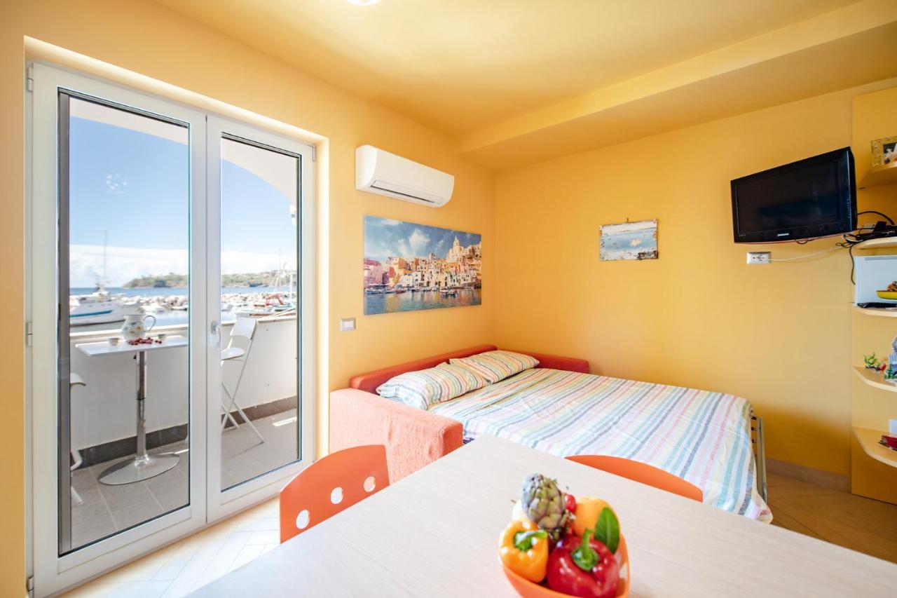Вилла Casa Cinzia In Marina Di Corricella Прочида Экстерьер фото